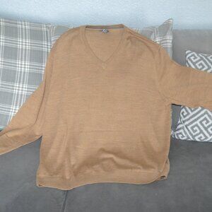 Van Heusen men sweater V neck yellow color, size XXL